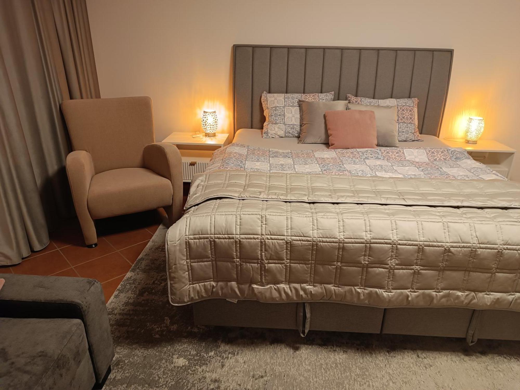 3 Bathrooms Apartman Mimi Liptovský Mikuláš Esterno foto